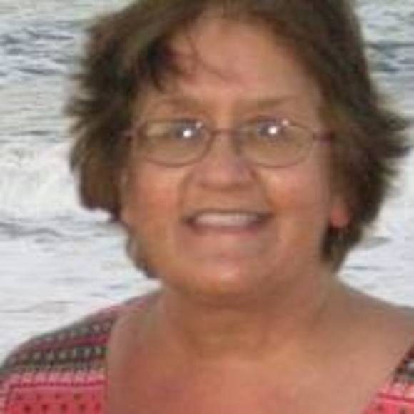 Meet your Posher, Debbie - Picture 1 of 1